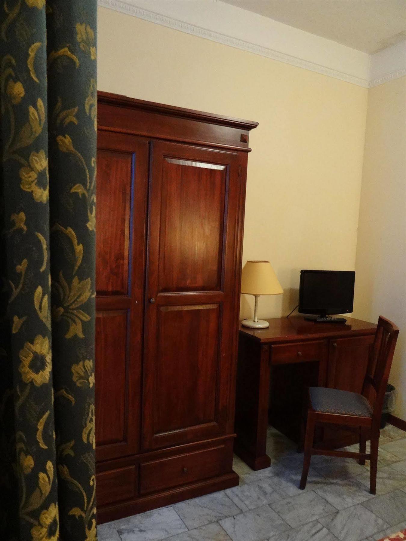 Hotel Astor Florence Ngoại thất bức ảnh