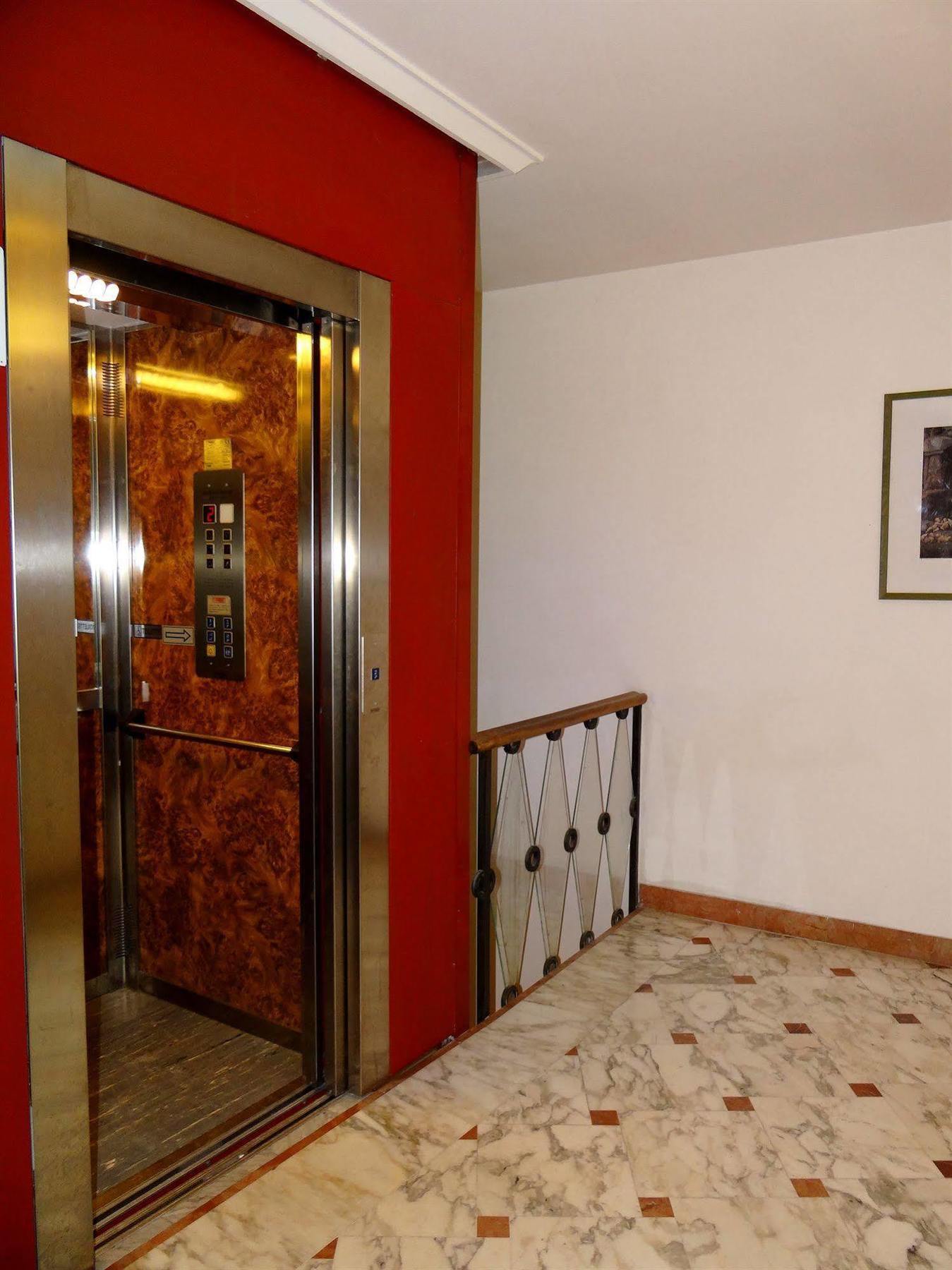 Hotel Astor Florence Ngoại thất bức ảnh