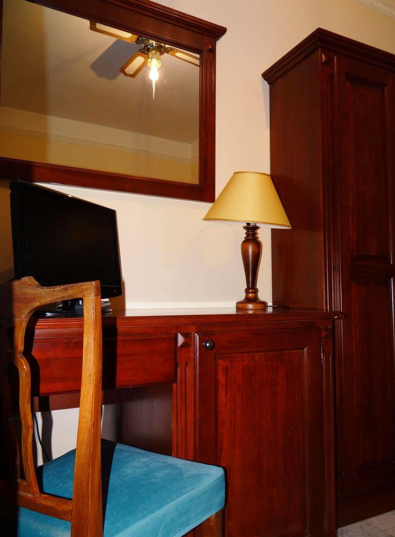 Hotel Astor Florence Ngoại thất bức ảnh