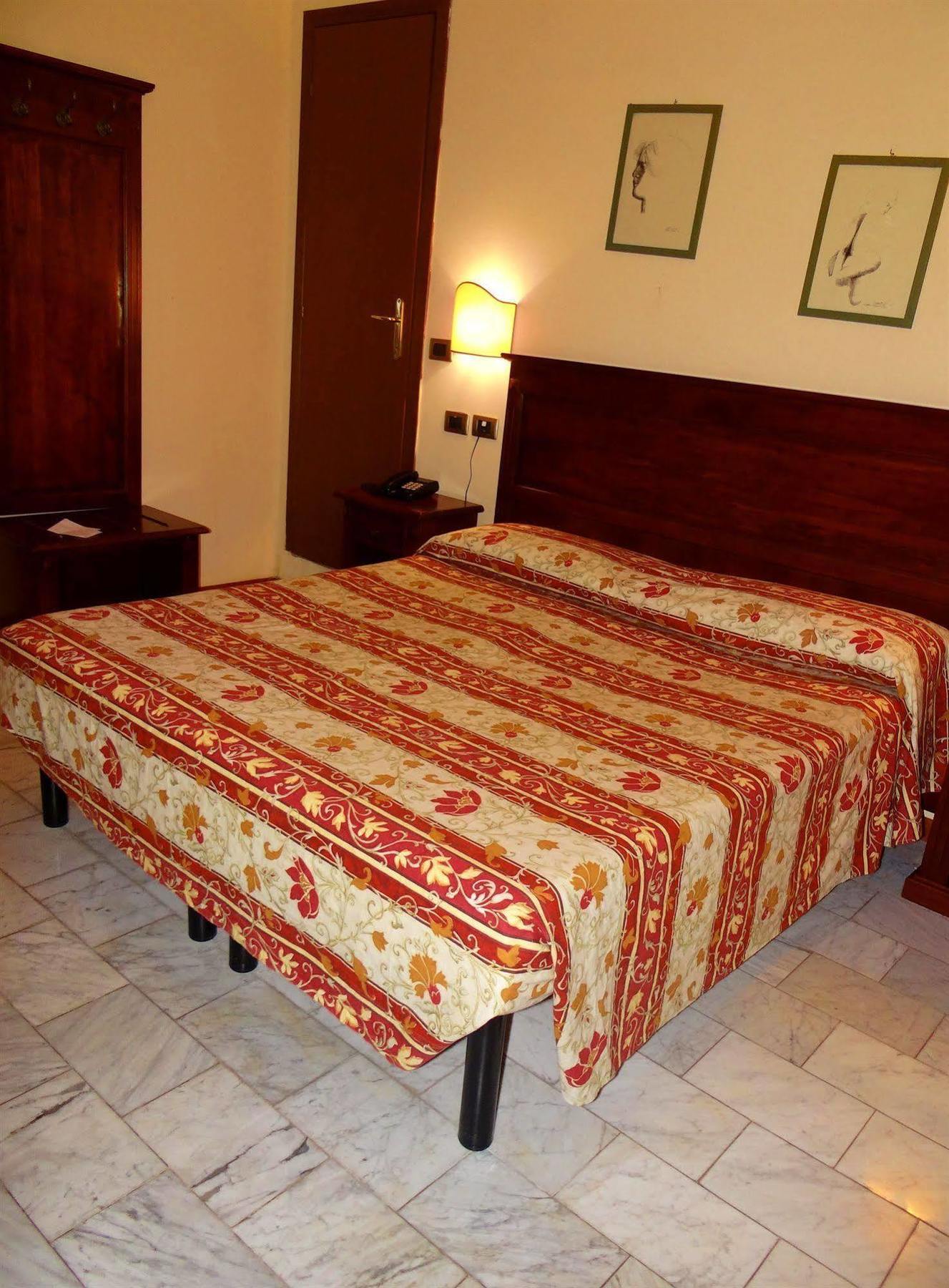 Hotel Astor Florence Ngoại thất bức ảnh